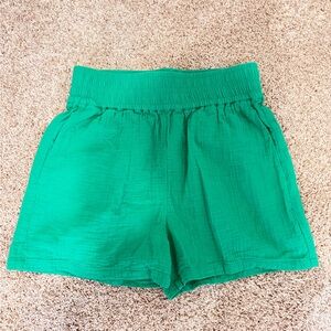 Boden Smocked double cloth shorts- sapling green